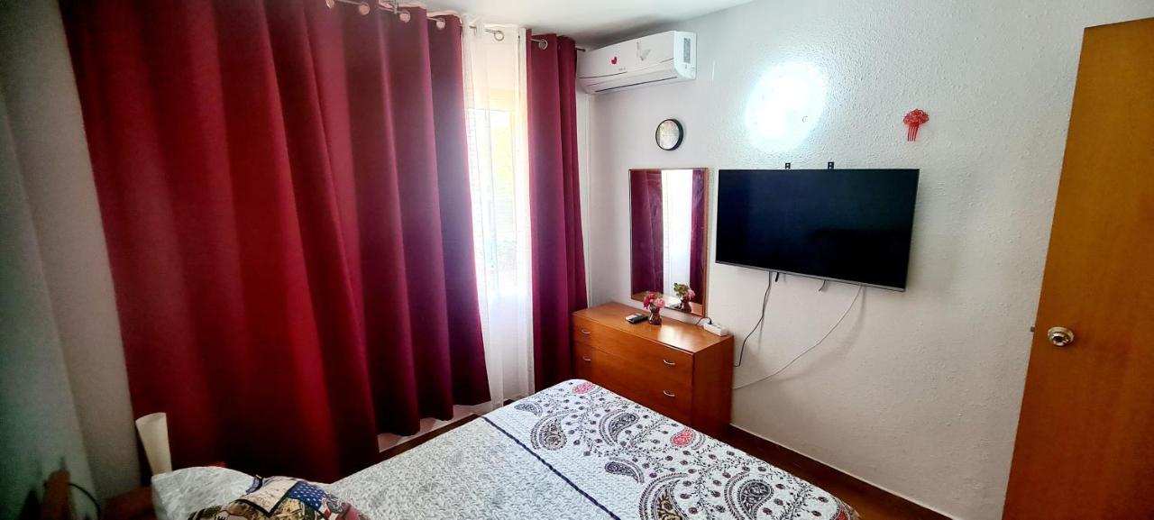 Apartment Center Salou Near Port Aventura Екстер'єр фото