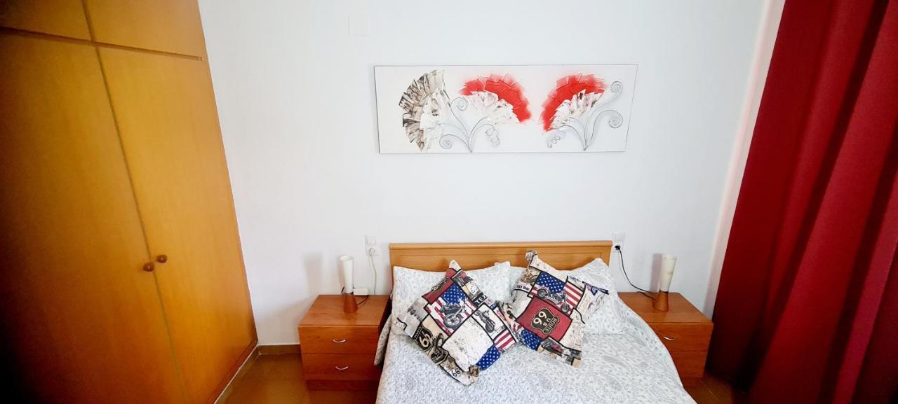 Apartment Center Salou Near Port Aventura Екстер'єр фото