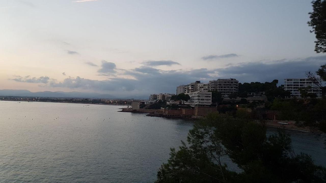 Apartment Center Salou Near Port Aventura Екстер'єр фото