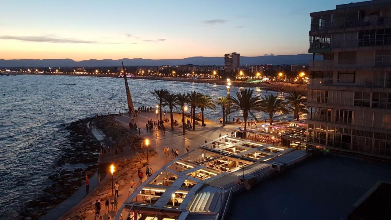Apartment Center Salou Near Port Aventura Екстер'єр фото