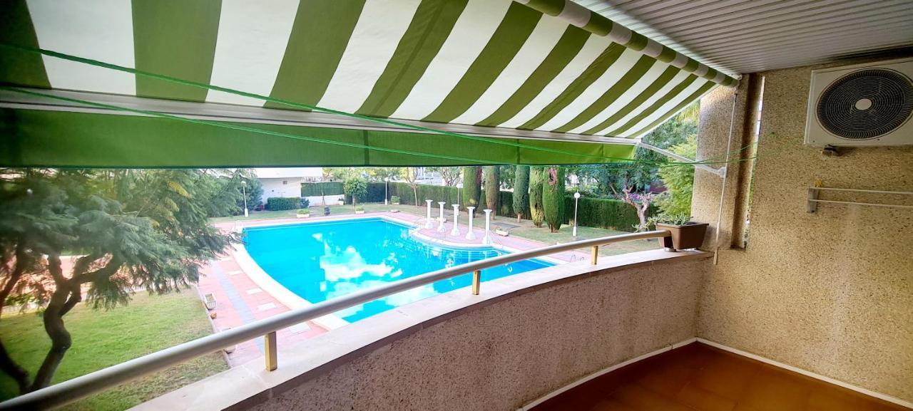 Apartment Center Salou Near Port Aventura Екстер'єр фото